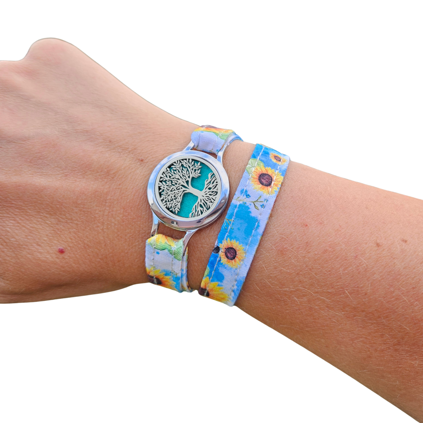 Bracelet personnalisé FOREVEHER avec tissu Tournesol et médaillon Arbre de Vie Didi – bijou poétique et interchangeable