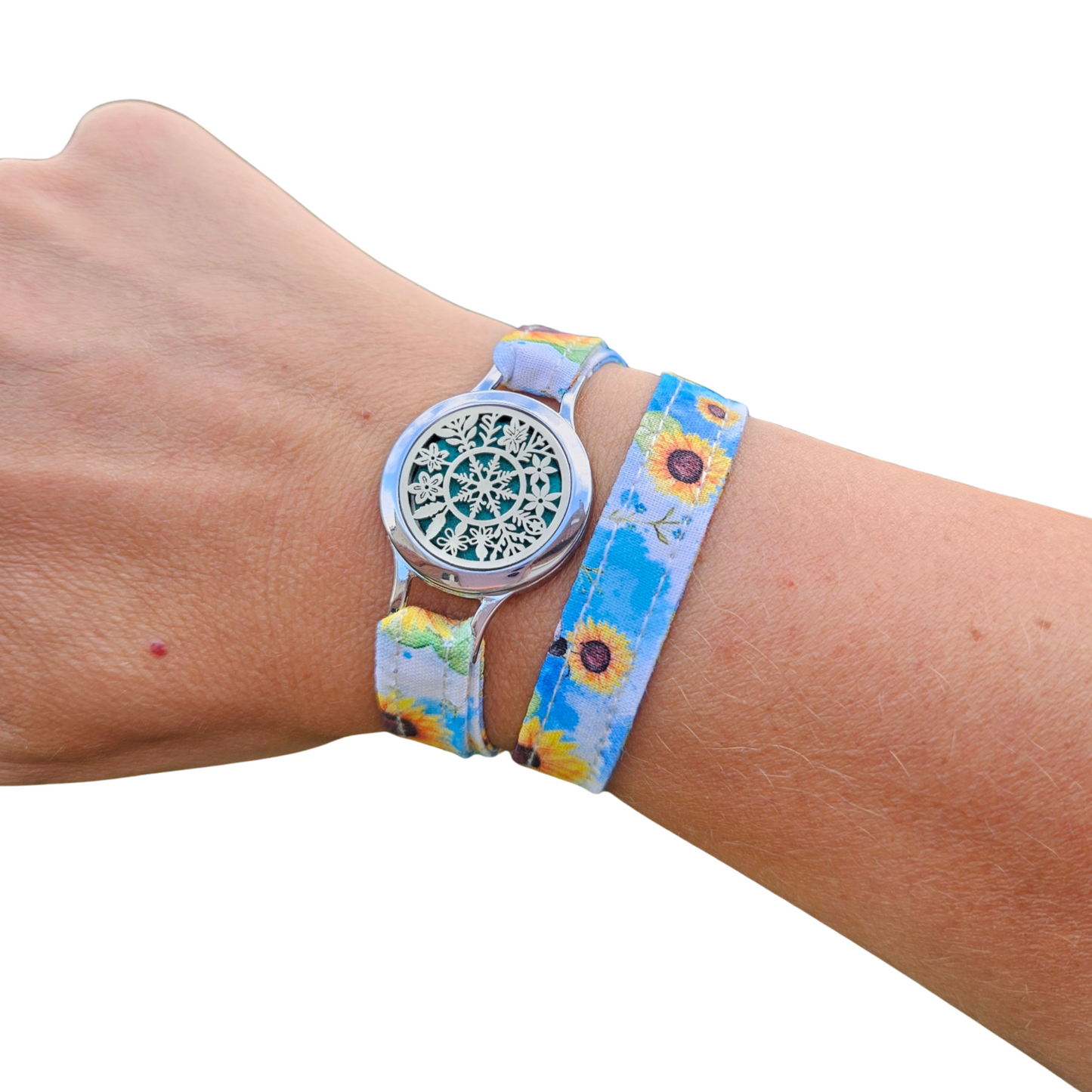 Bracelet FOREVEHER avec tissu Tournesol et médaillon Flocon d’Éternité – bijou interchangeable et symbolique