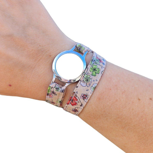 Bracelet trèfles verts et fleurs – tissu printanier Foreveher sur bijou poétique