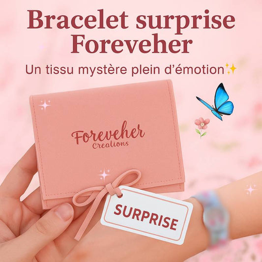 Bracelet surprise FOREVEHER livré dans une pochette rose mystère – tissu et médaillon aléatoires, pleine d’émotion.
